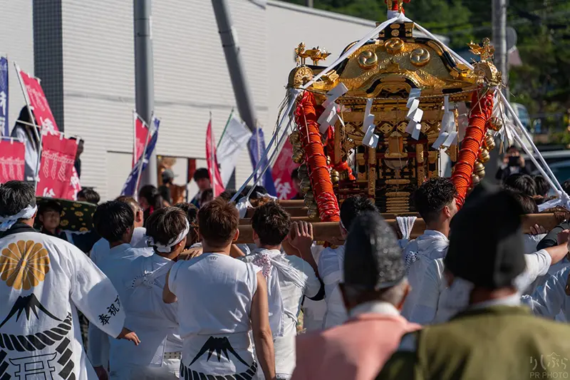 神社例大祭(鴛泊・鬼脇)の写真 6