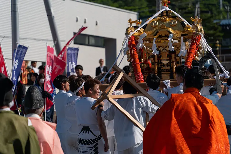 神社例大祭(鴛泊・鬼脇)の写真 7